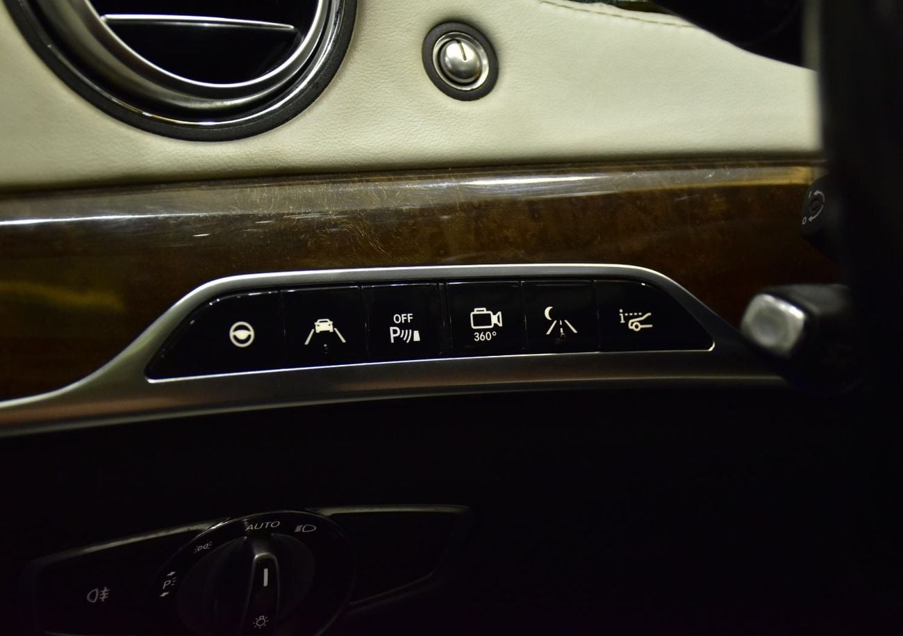 Mercedes Benz S550 EXCELLENT DEAL for our Mercedes Benz S550 ( 2016 Model ) in White Color American Specs