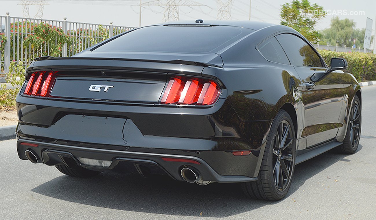 Ford Mustang GT Premium, 5.0L V8 GCC with Warranty until June 2020 + FREE Service at Al Tayer