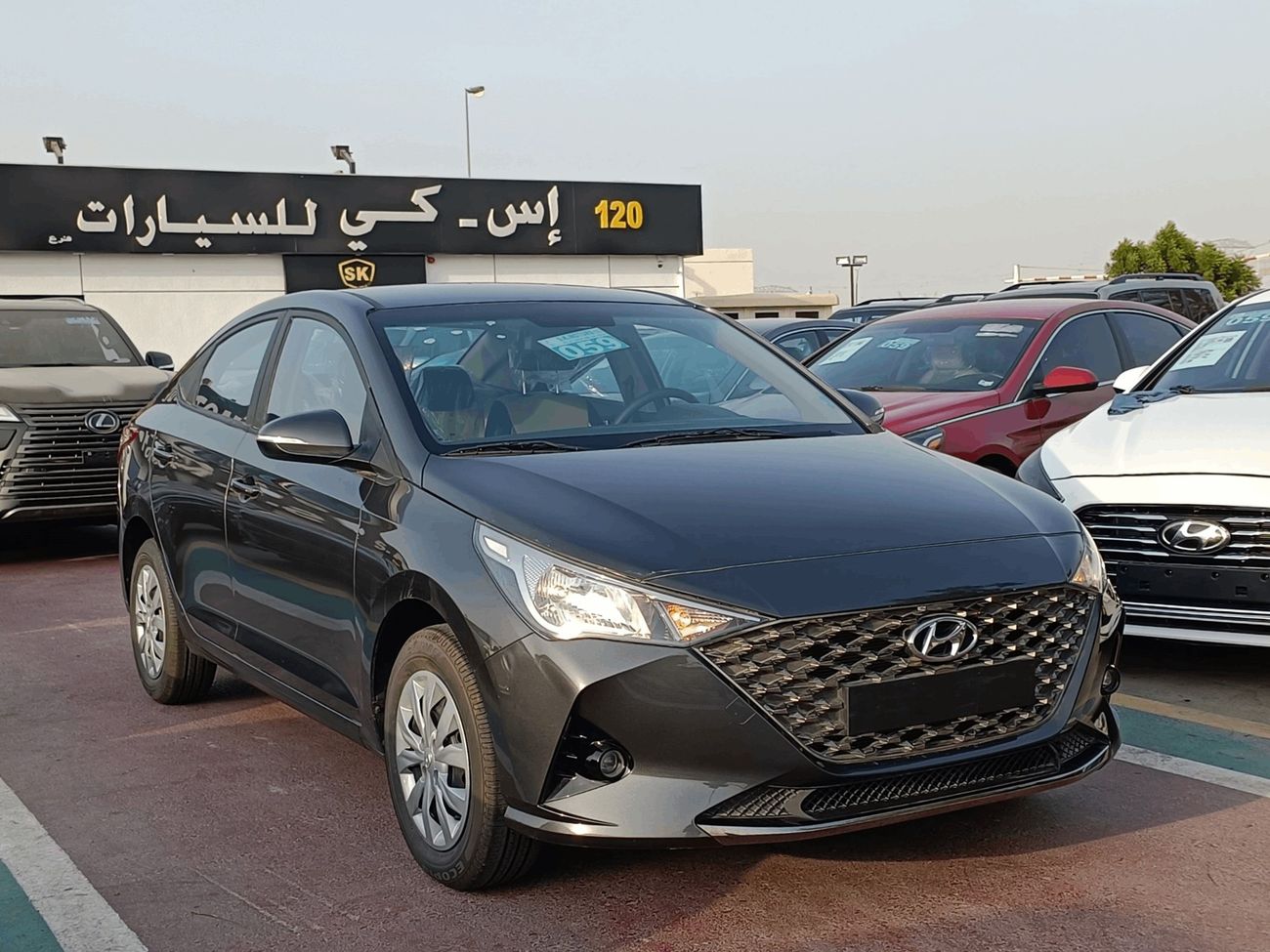 هيونداي أكسنت 1.4L V4 PETROL/ BRAND NEW/ ALLOY RIMS/ CODE# 67827