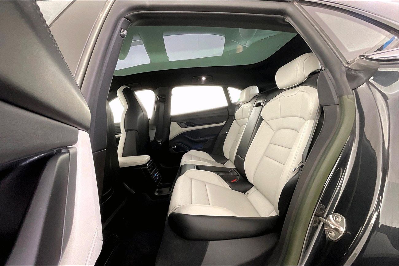 Porsche Taycan 4 Cross Turismo | National Day Celebration | Guaranteed Warranty | 0 Down Payment