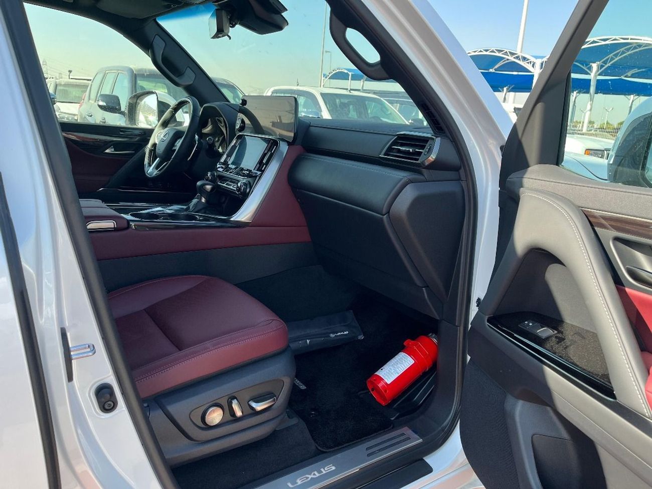 Lexus LX 600 LEXUS LX600 SIGNATURE 3.5L 2025