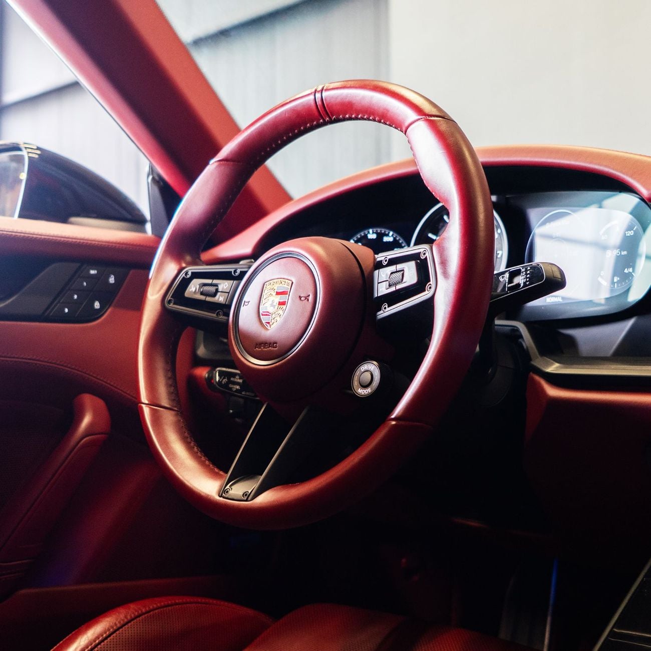 بورش 911 Carrera 4GTS 3.0L (475 HP) Convertible AED 11,499 pm • 0% Downpayment • Porsche Carrera GTS  • 1 Yea