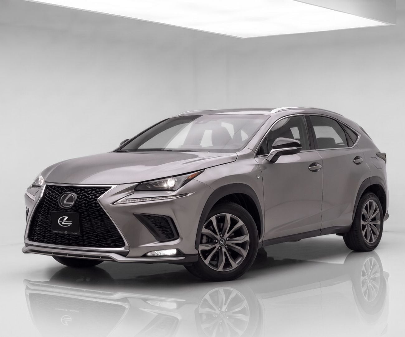 لكزس NX 300 F-SPORT 2.0