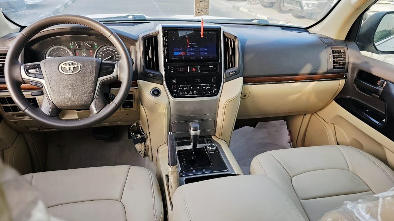 Toyota Land Cruiser TOYOTA LAND CRUISER GXR V6