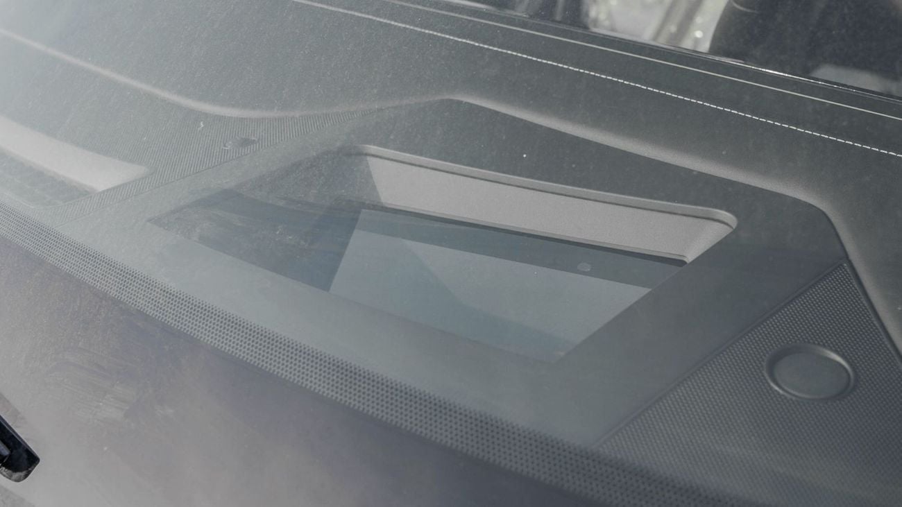 Infiniti QX80 2026 Infiniti QX80 Sensory 3.5L AT Petrol (White-Tan)