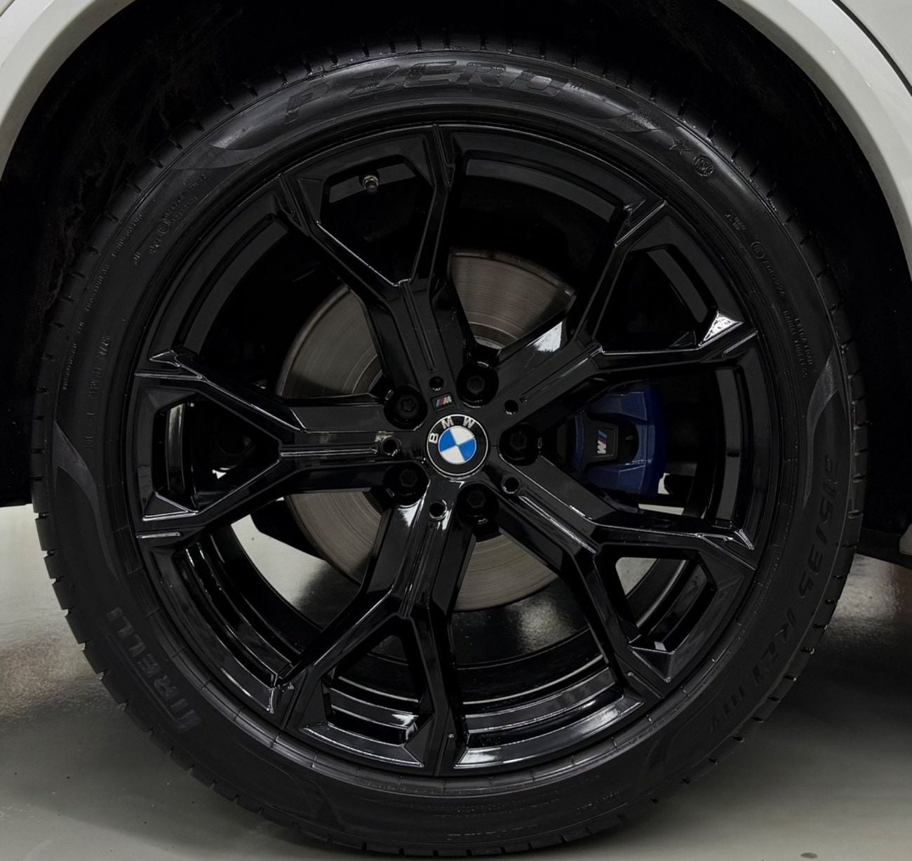 بي أم دبليو X5 40i M SPORT EXCLUSIVE 40i M Sport 3.0L