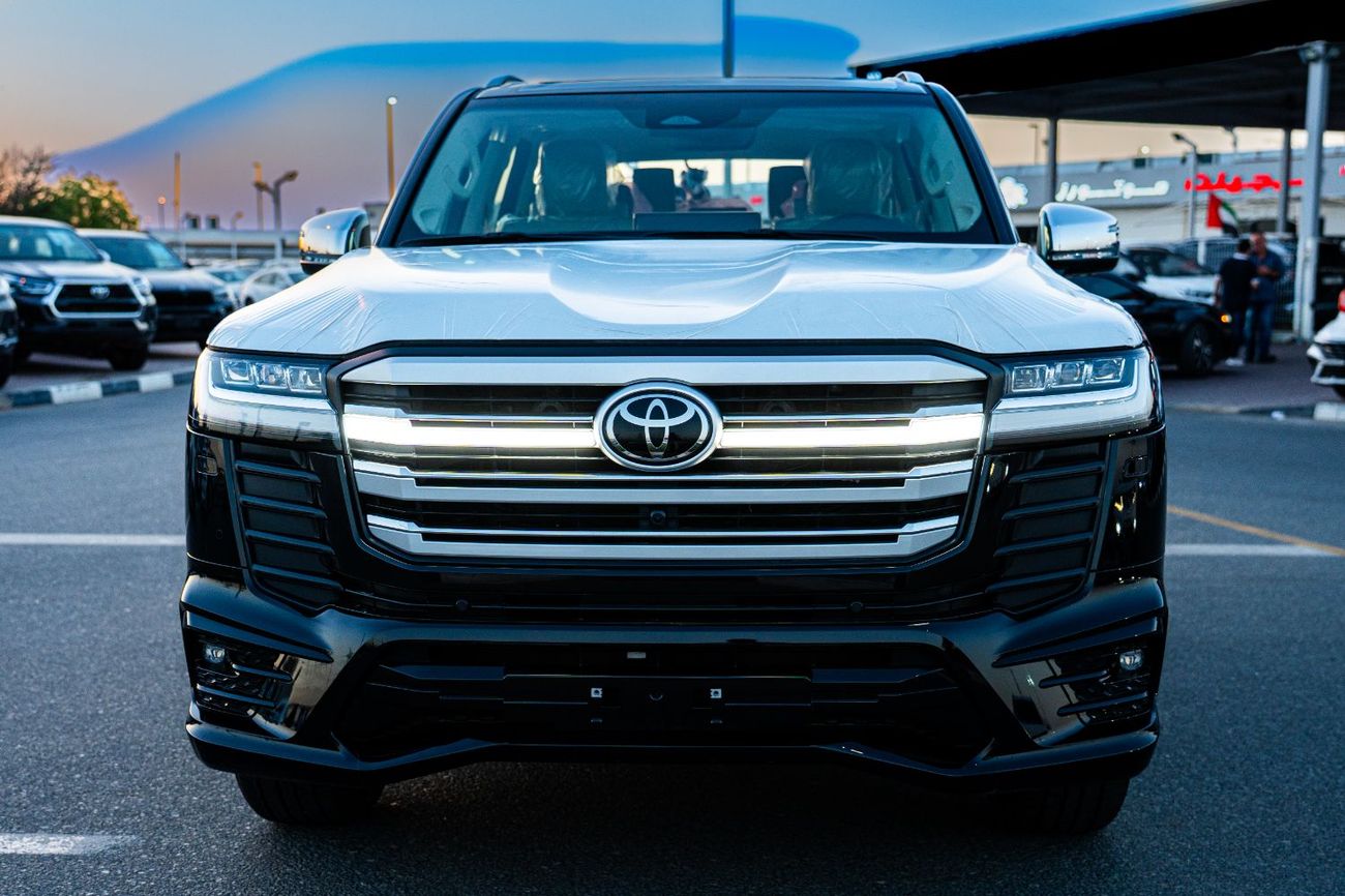 تويوتا لاند كروزر 2026 Toyota Land Cruiser LC300 VX  4.0L V6 petrol full-option