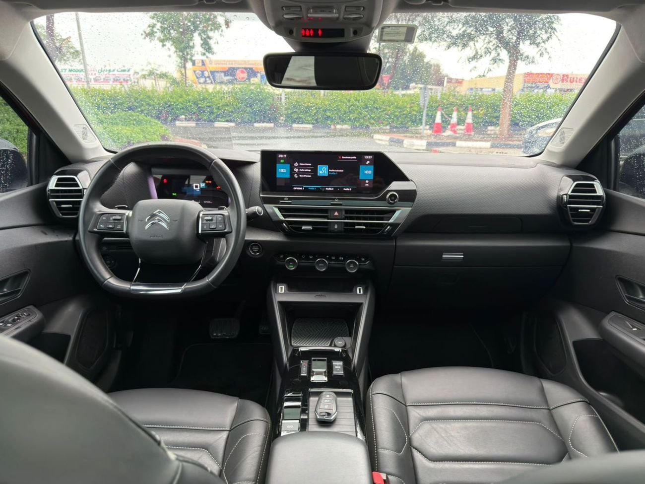 سيتروين C4 2023 Citroen C4 TOP - GCC Specs - Like New