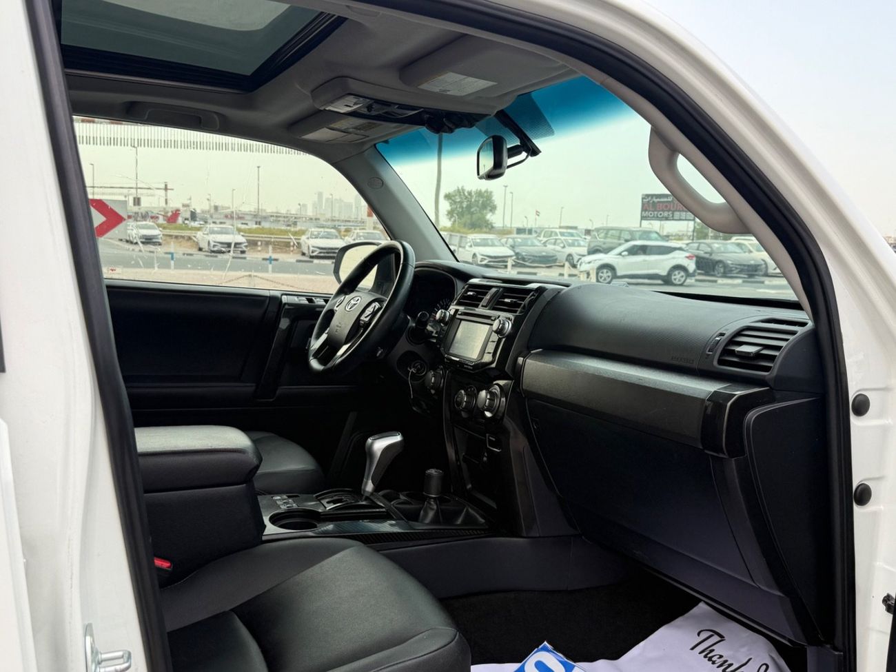 تويوتا Runner4 Trdd off road Full option sunroof Leader Seat