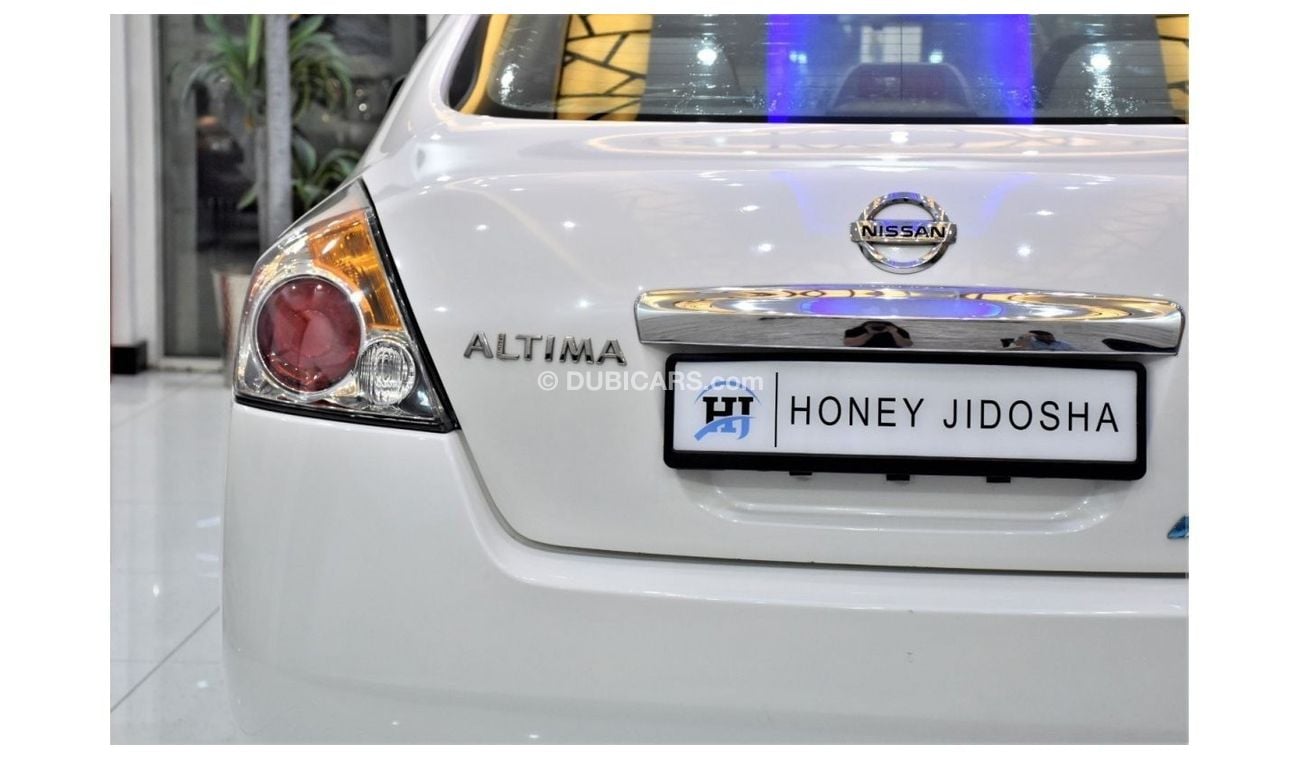 Nissan Altima EXCELLENT DEAL for our Nissan Altima 2.5 S ( 2012 Model ) in White Color GCC Specs