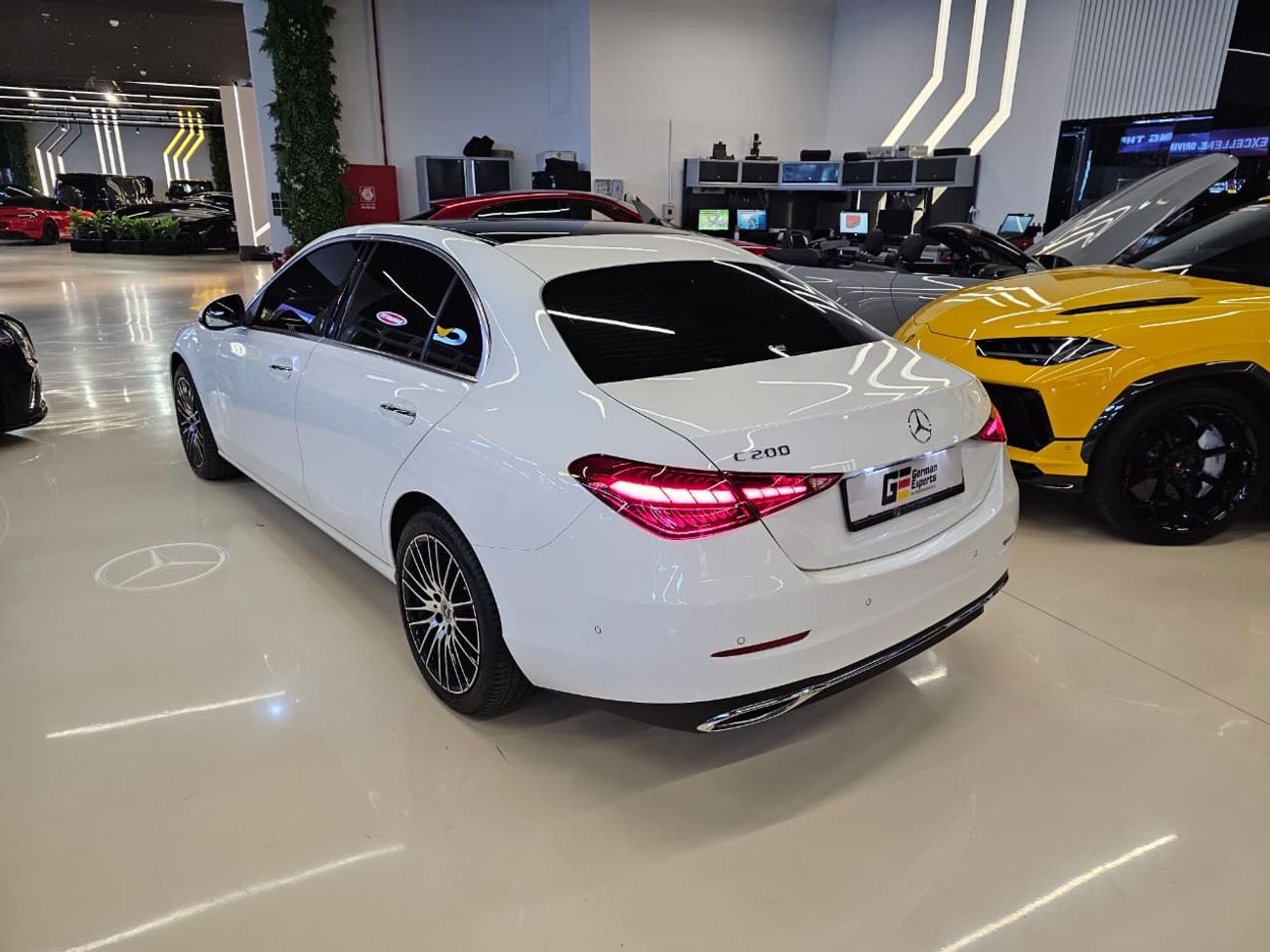 Mercedes-Benz C 200 Premium 2.0L 2024 C200 / 2.0L/ 4100KM Only /3 Years Full Warranty 100k KM