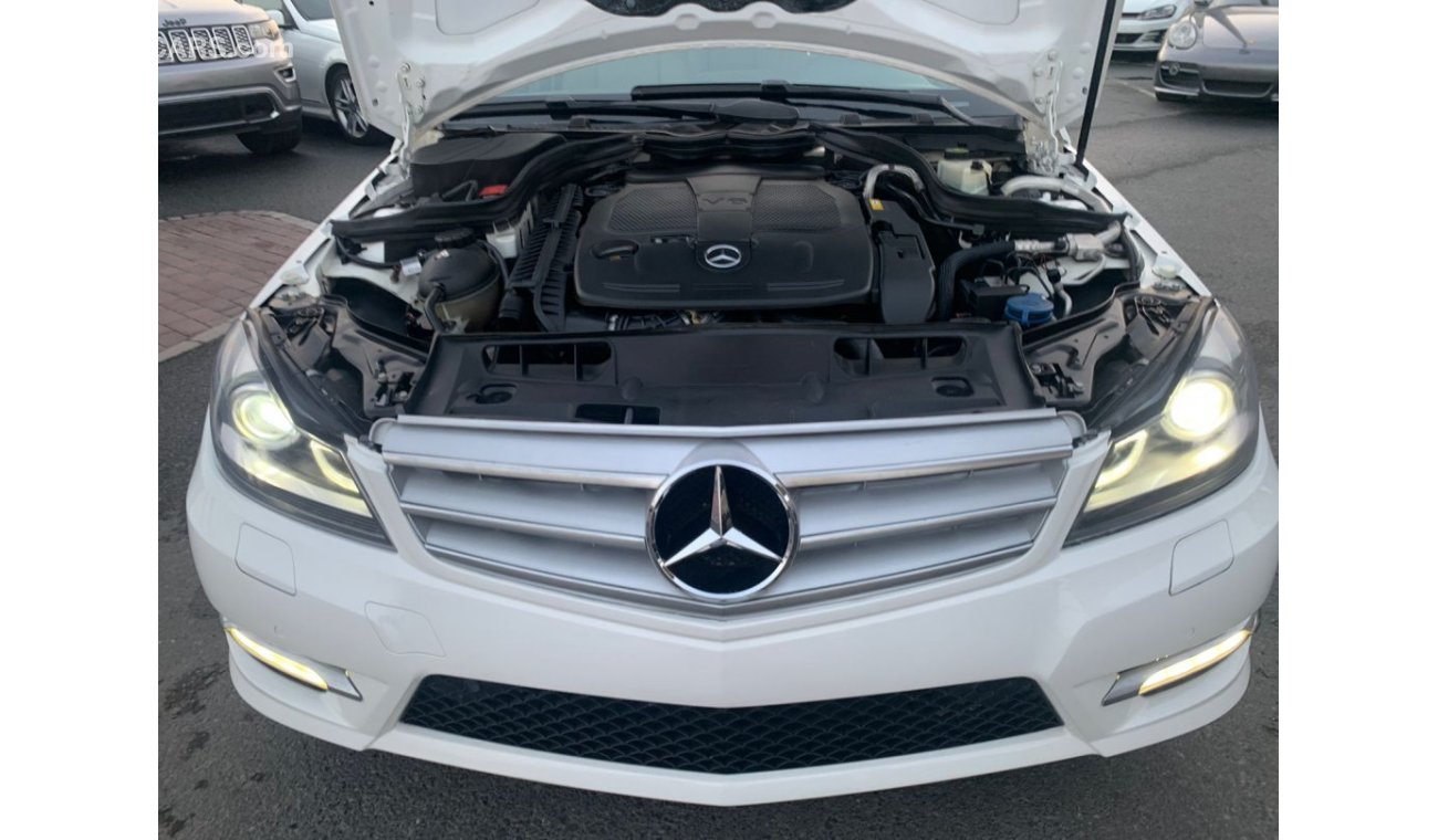 مرسيدس بنز C 300 Mercedes C300_2014_Excellent_Condihion