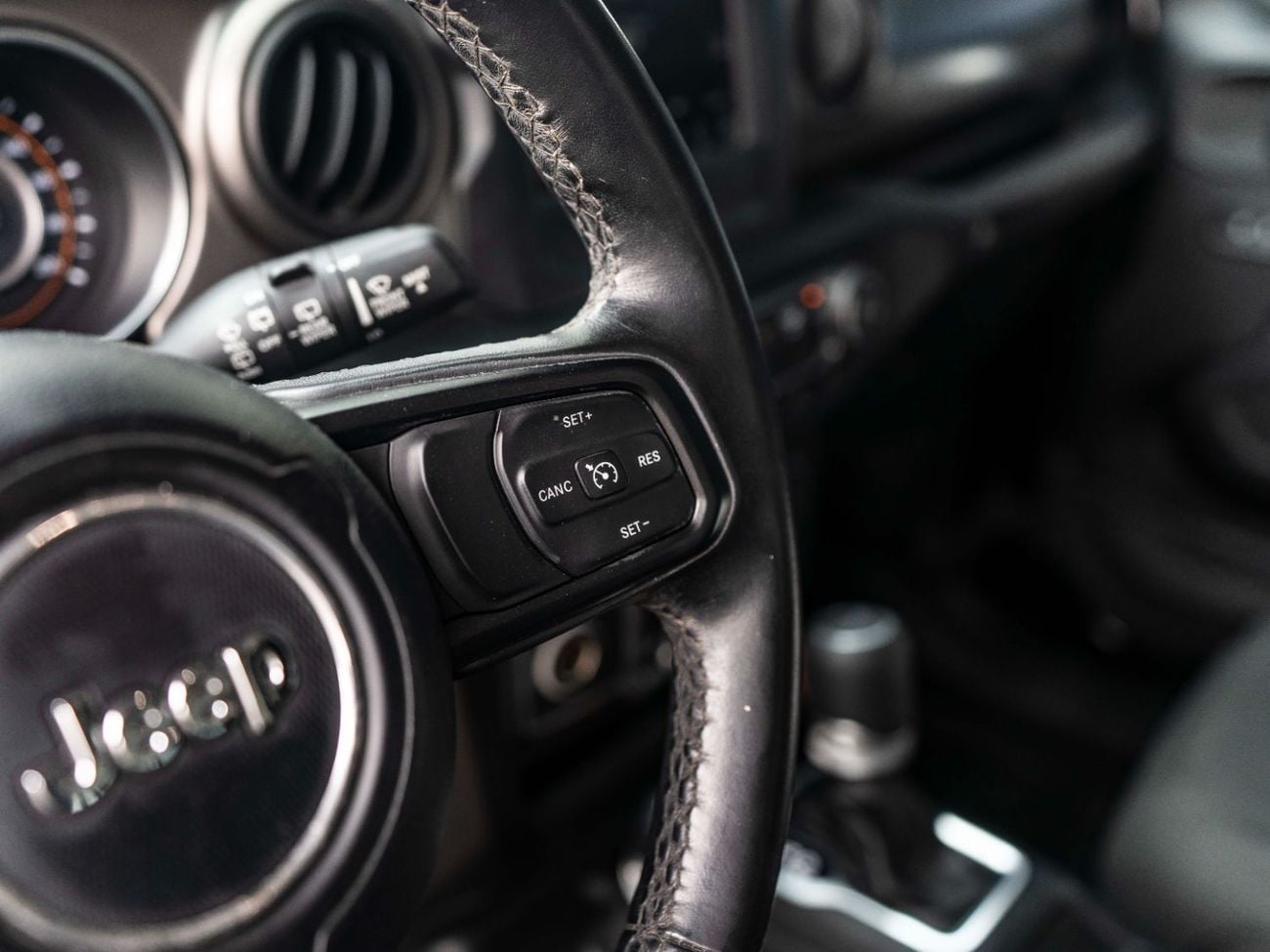 Jeep Wrangler Sport 3.6L A/T (4 Seater)