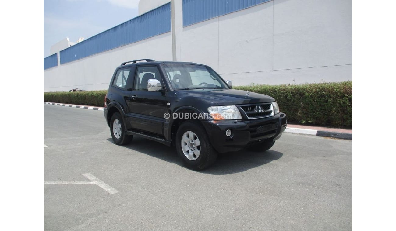Mitsubishi Pajero MITSUBISHI PAJERO  2 DOOR 2005 ORIGINAL PAINTS , SINGLE OWNER ,GULF SPACE