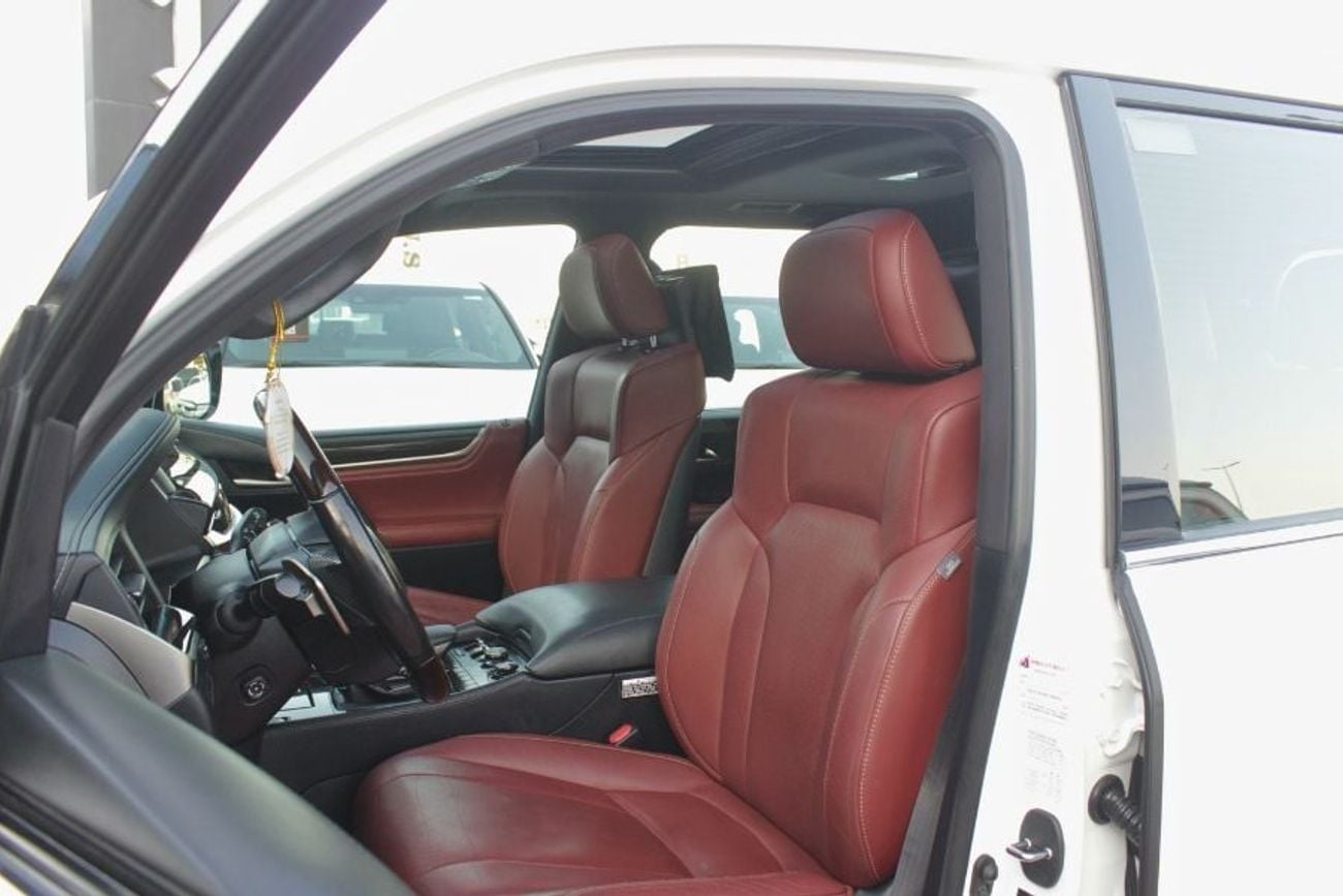 Lexus LX570 Platinum 5.7L,GCC