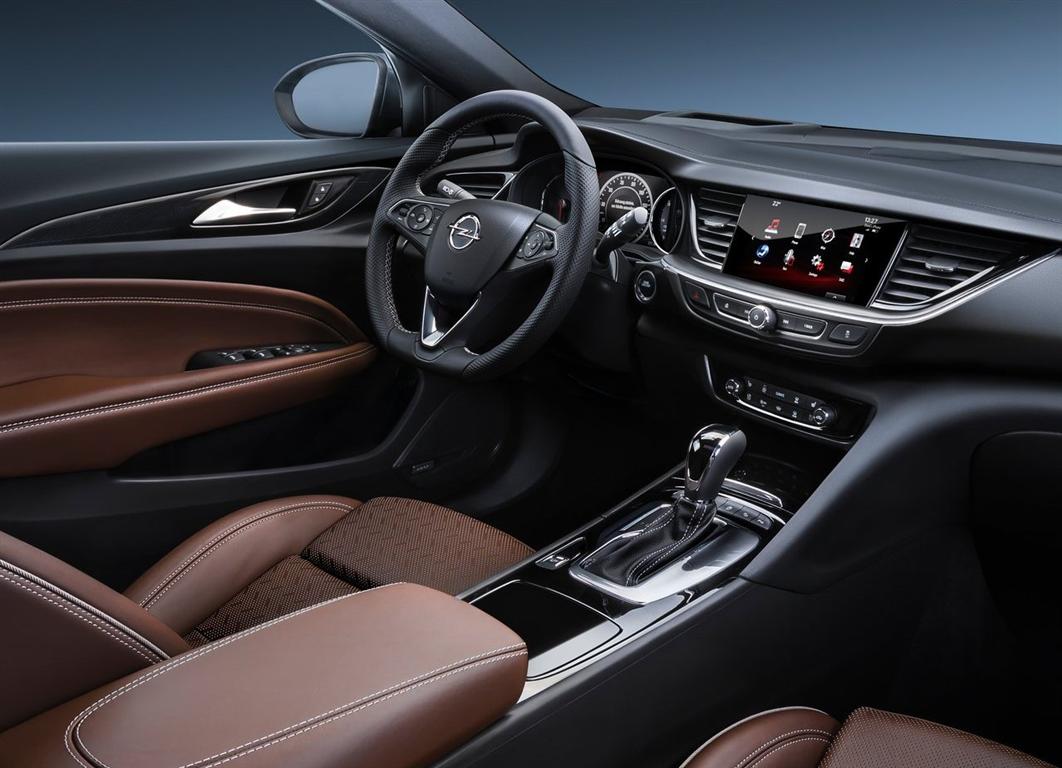 Opel Insignia interior - Cockpit