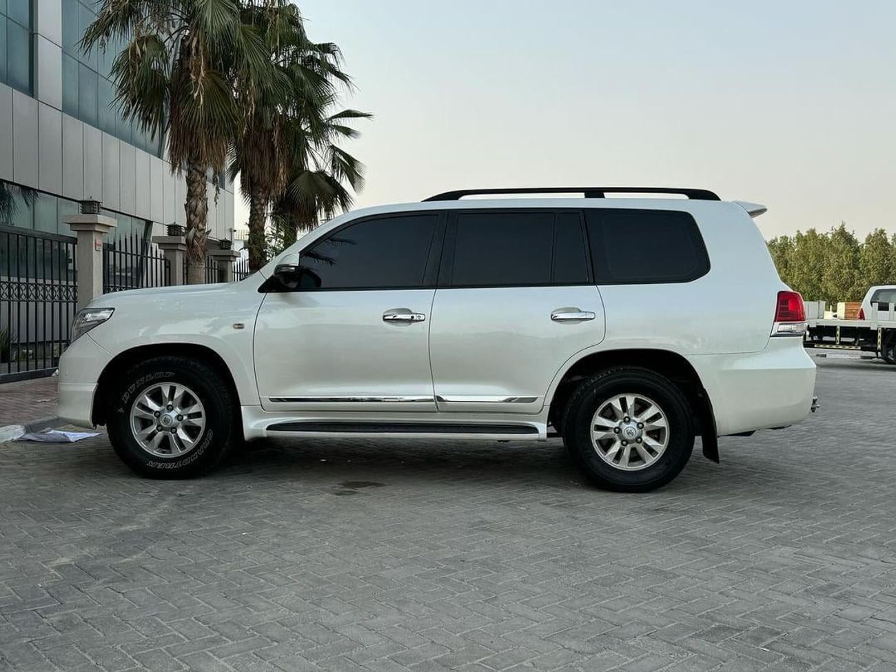 Toyota Land Cruiser تويوتا لاندكروزر GXR V6 خليجي 2009