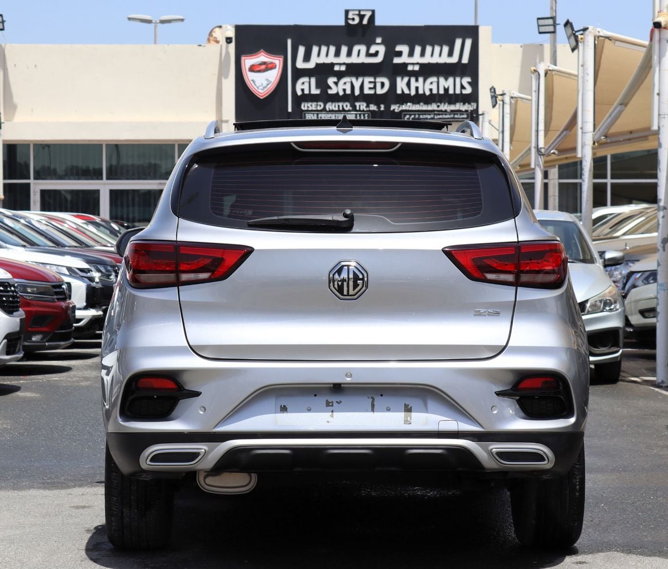 أم جي ZS LUX