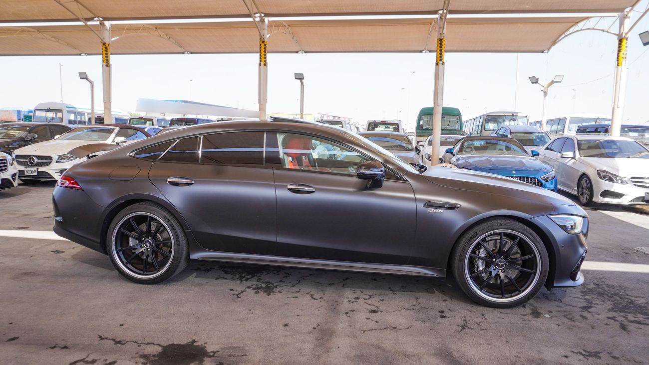 مرسيدس بنز ايه ام جي جي تي 53