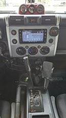 تويوتا إف جي كروزر 4.0L Adventure