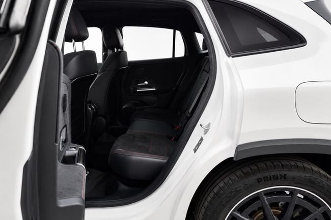 Mercedes-Benz GLA STANDARD, миниатюра 29