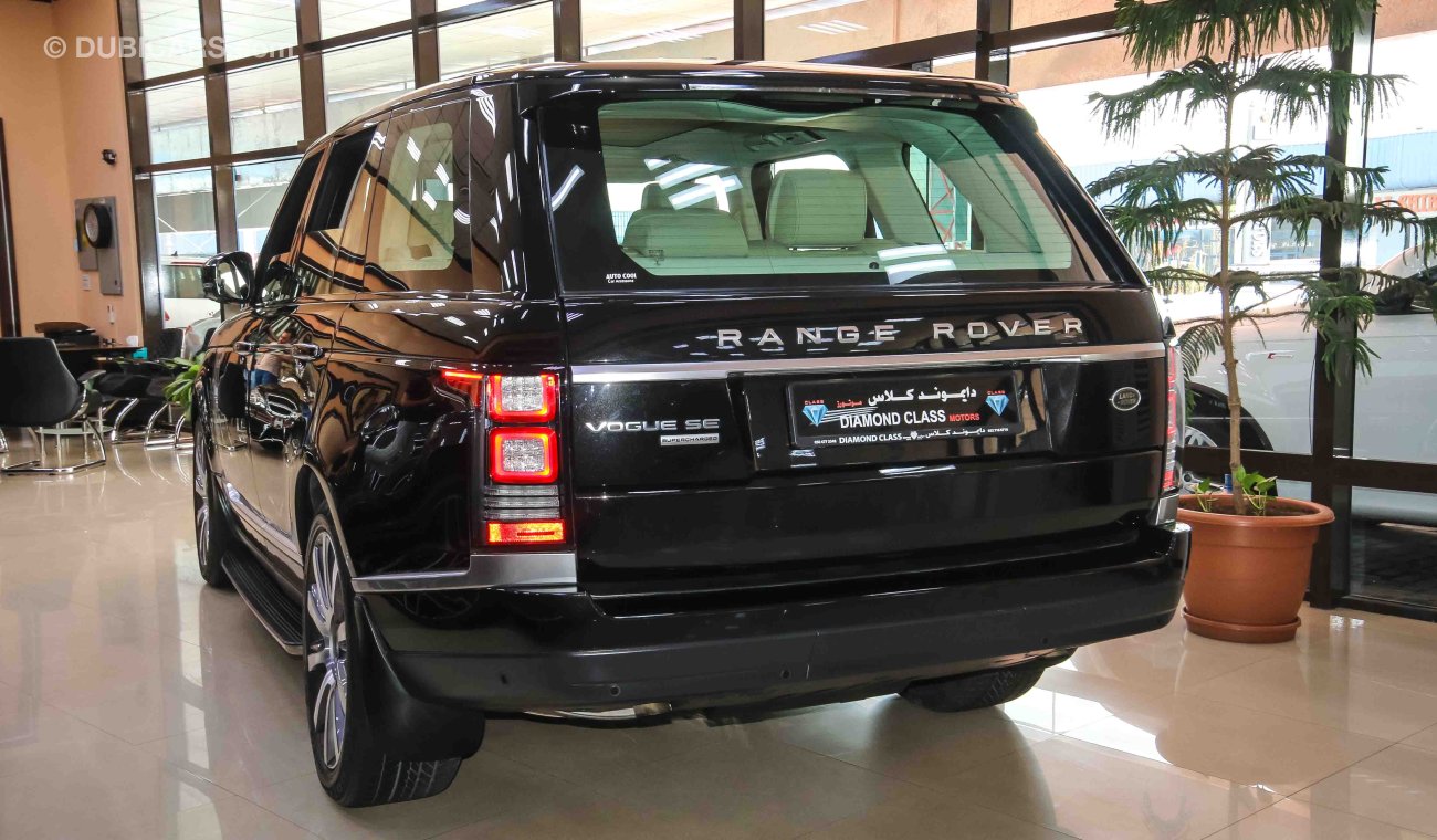 Land Rover Range Rover Vogue SE Supercharged