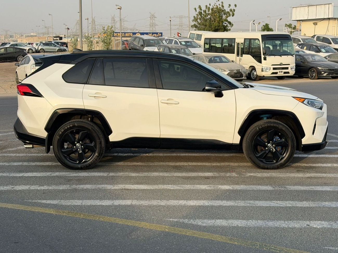 تويوتا راف ٤ 2019 TOYOTA RAV4 XSE Hybrid 4x4 2.5L