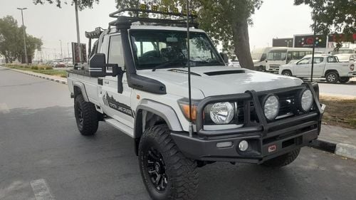 تويوتا لاند كروزر بيك آب PICKUP DLX 4.5L