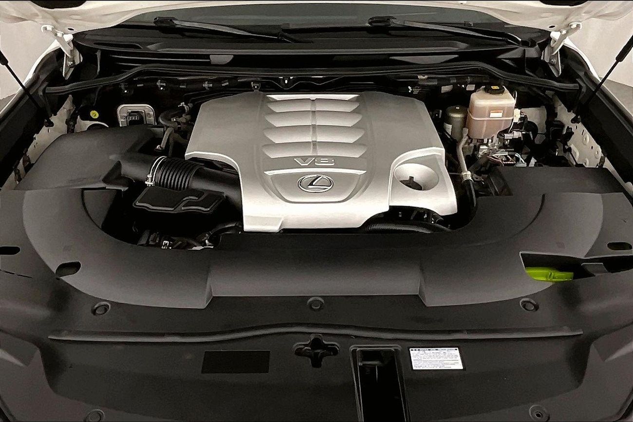 Lexus LX 570 Platinum | Guaranteed Warranty | 0 Down Payment