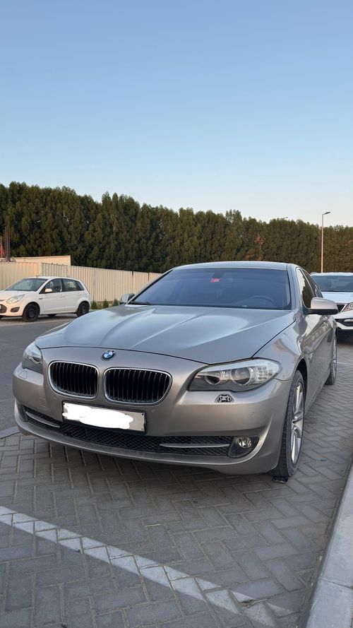 BMW 528i