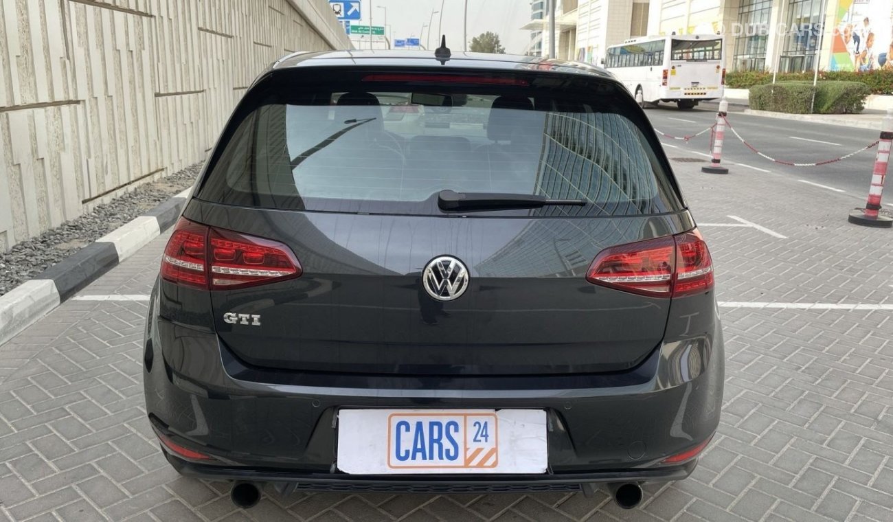 Volkswagen Golf GTI 2.0L | GCC | FREE 2 YEAR WARRANTY | FREE REGISTRATION | 1 YEAR COMPREHENSIVE INSURANCE