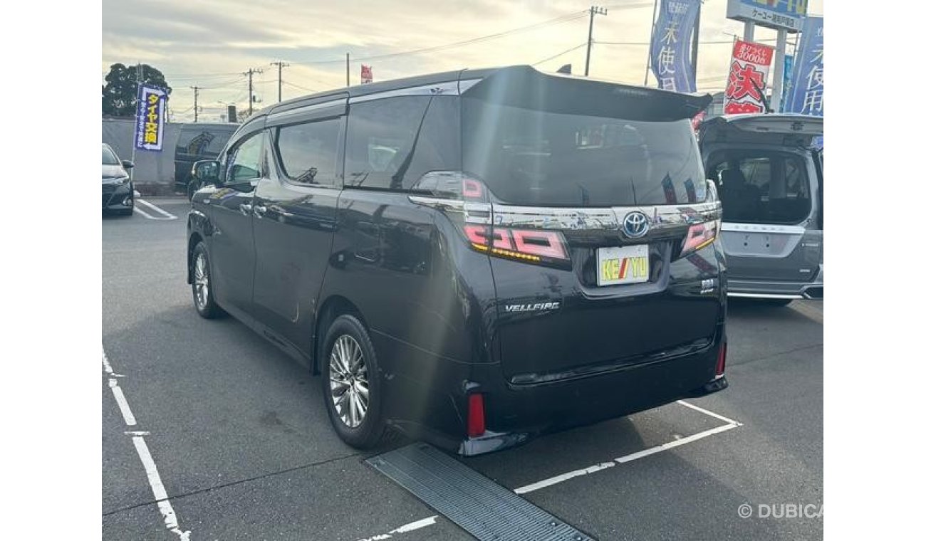 Toyota Vellfire AYH30W