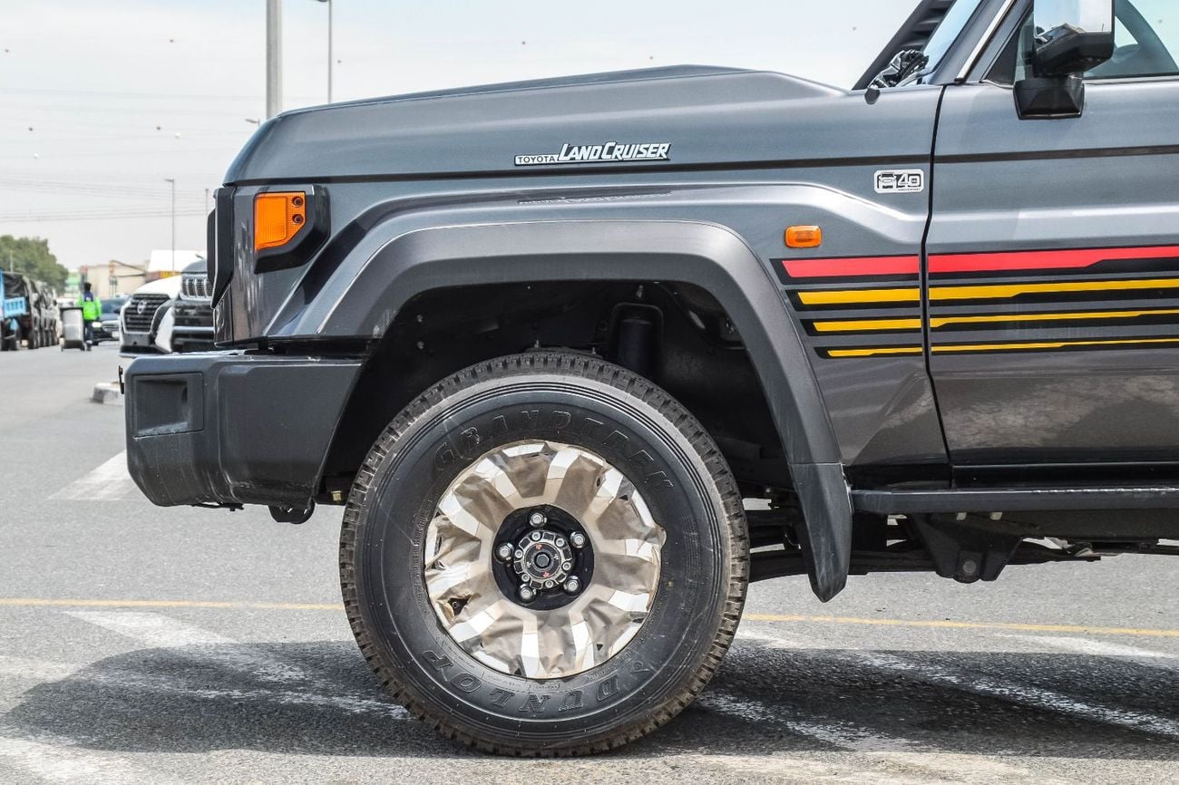 تويوتا لاند كروزر بيك آب TOYOTA LAND CRUISER 79 2.8L 4WD DIESEL PICKUP 2025