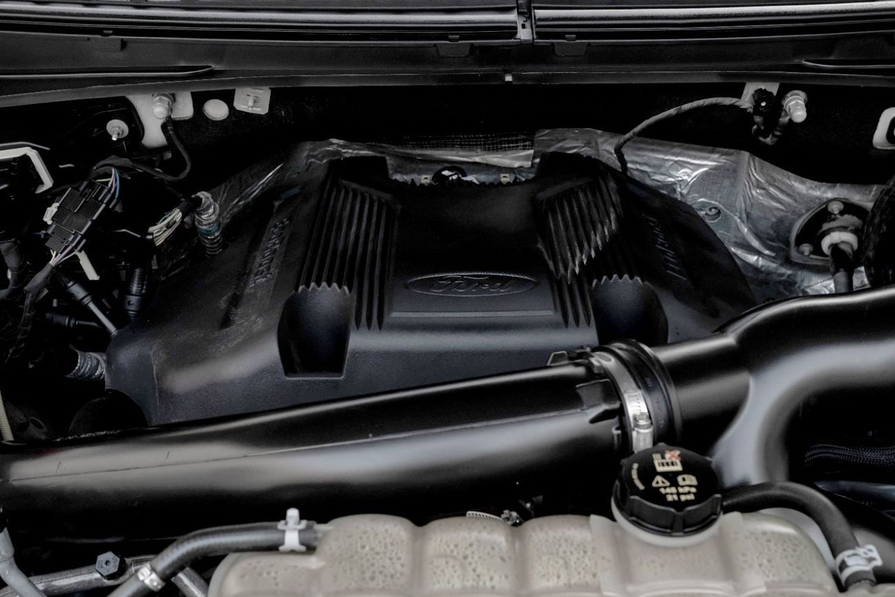 Ford Expedition Expedition XLT SUV | 2,370 P.M | 0% Downpayment | Service Contract