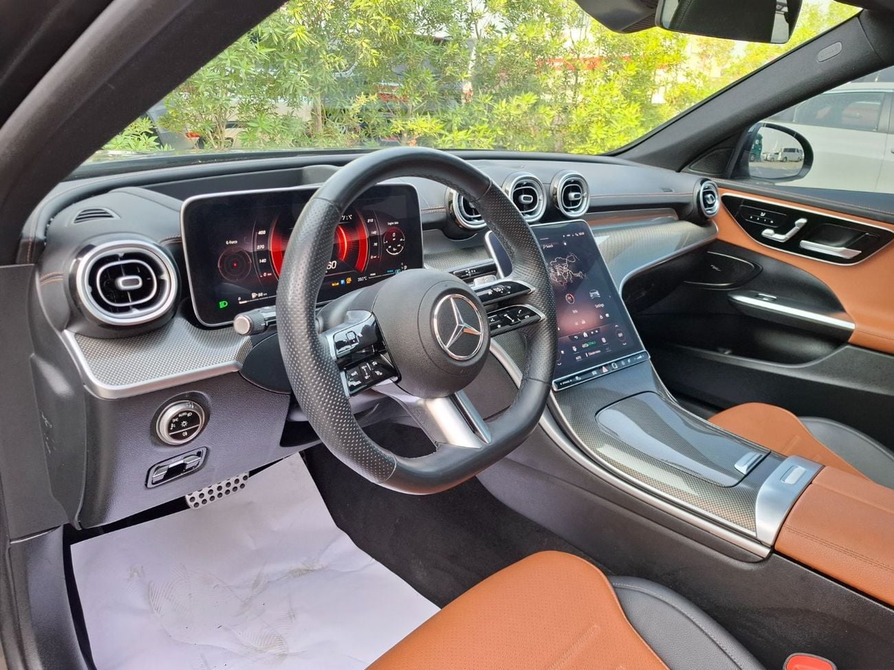 Mercedes Benz C300 STD Base Mercedes-Benz C300 AMG 2023 full option