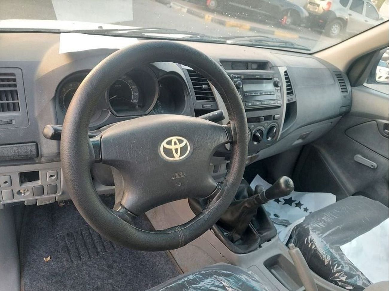Toyota Hilux DC 2.4L 4WD DIESEL MANUAL TRANSMISSION