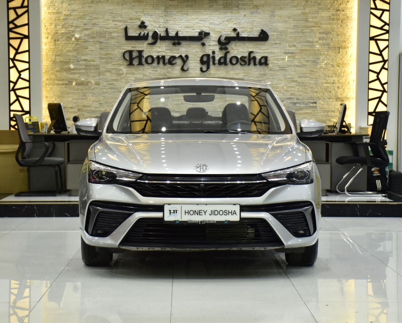 MG 5 LUX EXCELLENT DEAL for our MG 5 ( 2025 Model ) in Silver Color GCC Specs