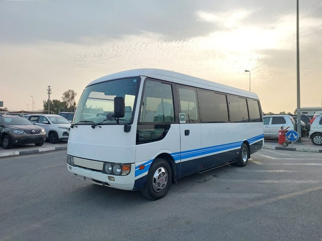 ميتسوبيشي روزا MITSUBISHI ROSA BUS RHD 2003 MODEL 5.2 L DIESEL MANUAL(PM00770)