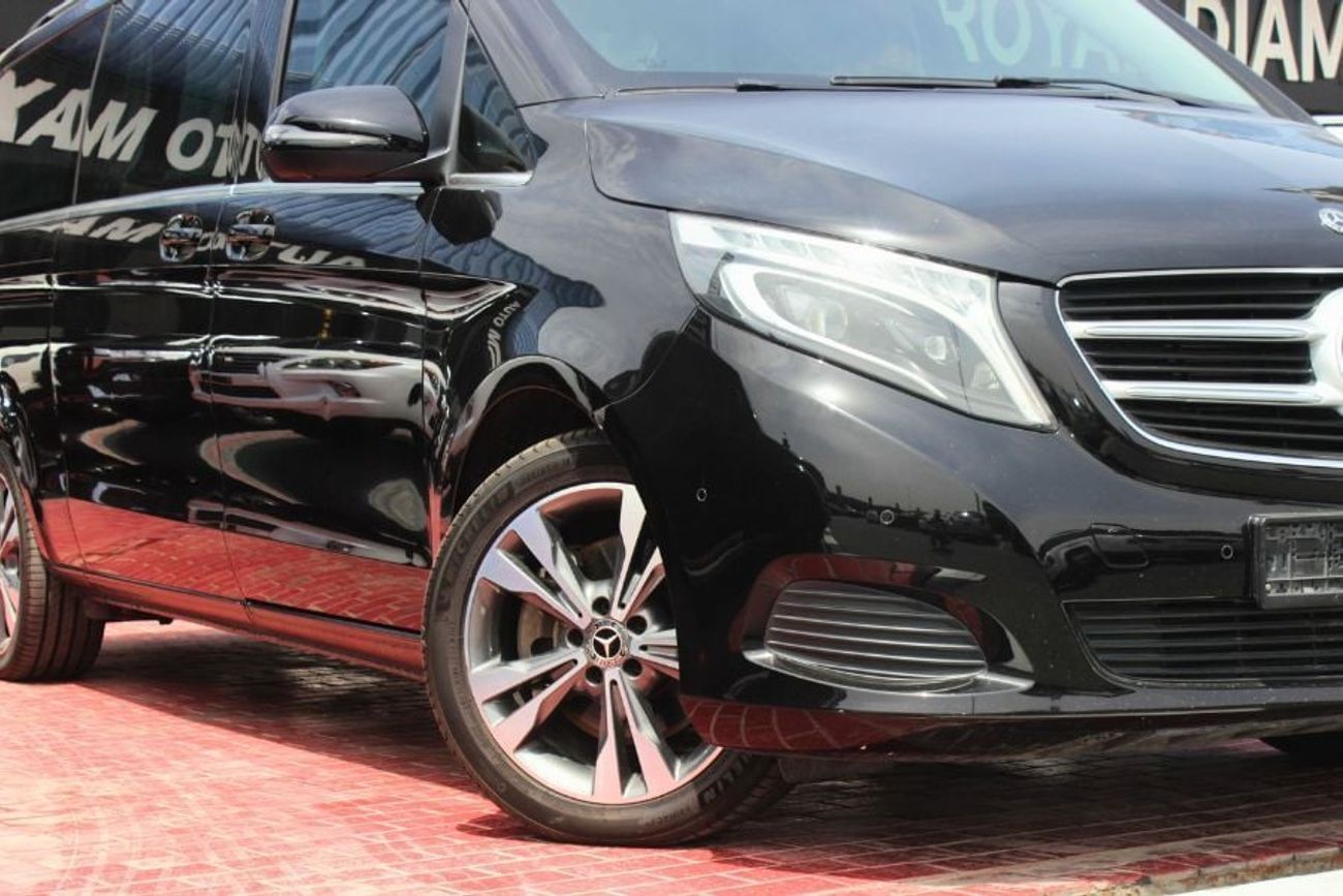 Mercedes-Benz V 250 , 04 Seater VVIP, GCC