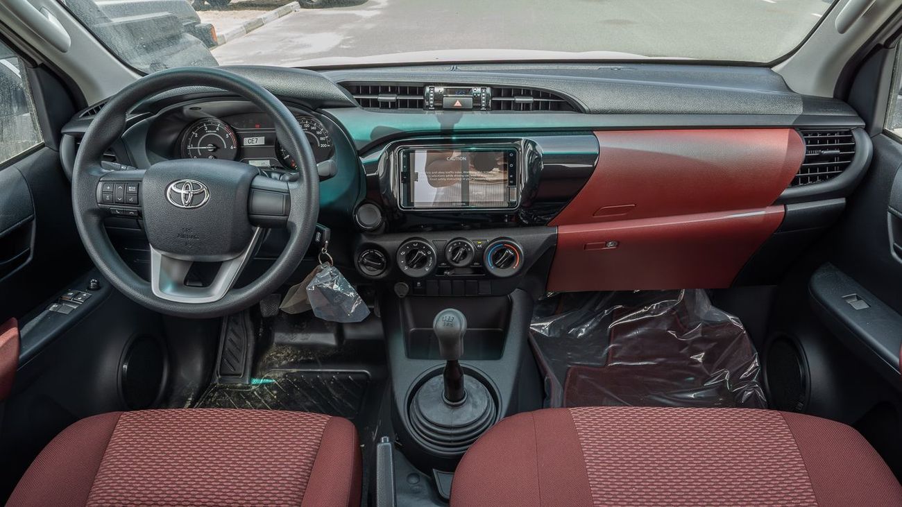تويوتا هيلوكس TOYOTA HILUX 2.4 SINGLE CABIN BASIC 4X4 MT -2026YM