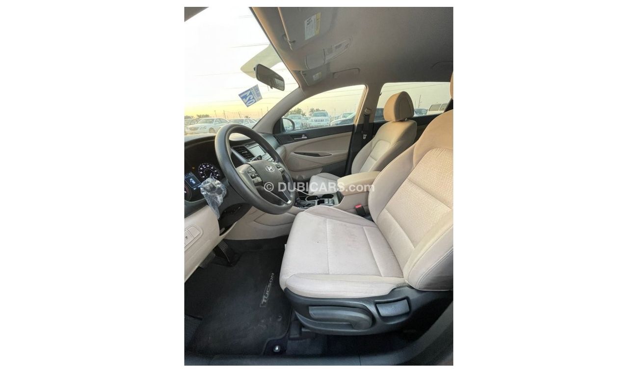 Hyundai Tucson 2016 Hyundai Tucson 2.0L V4 GDi MidOption / EXPORT ONLY