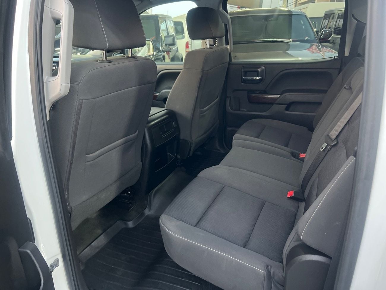 GMC Sierra 5.3L V8 SLT Crew Cab (AWD) American