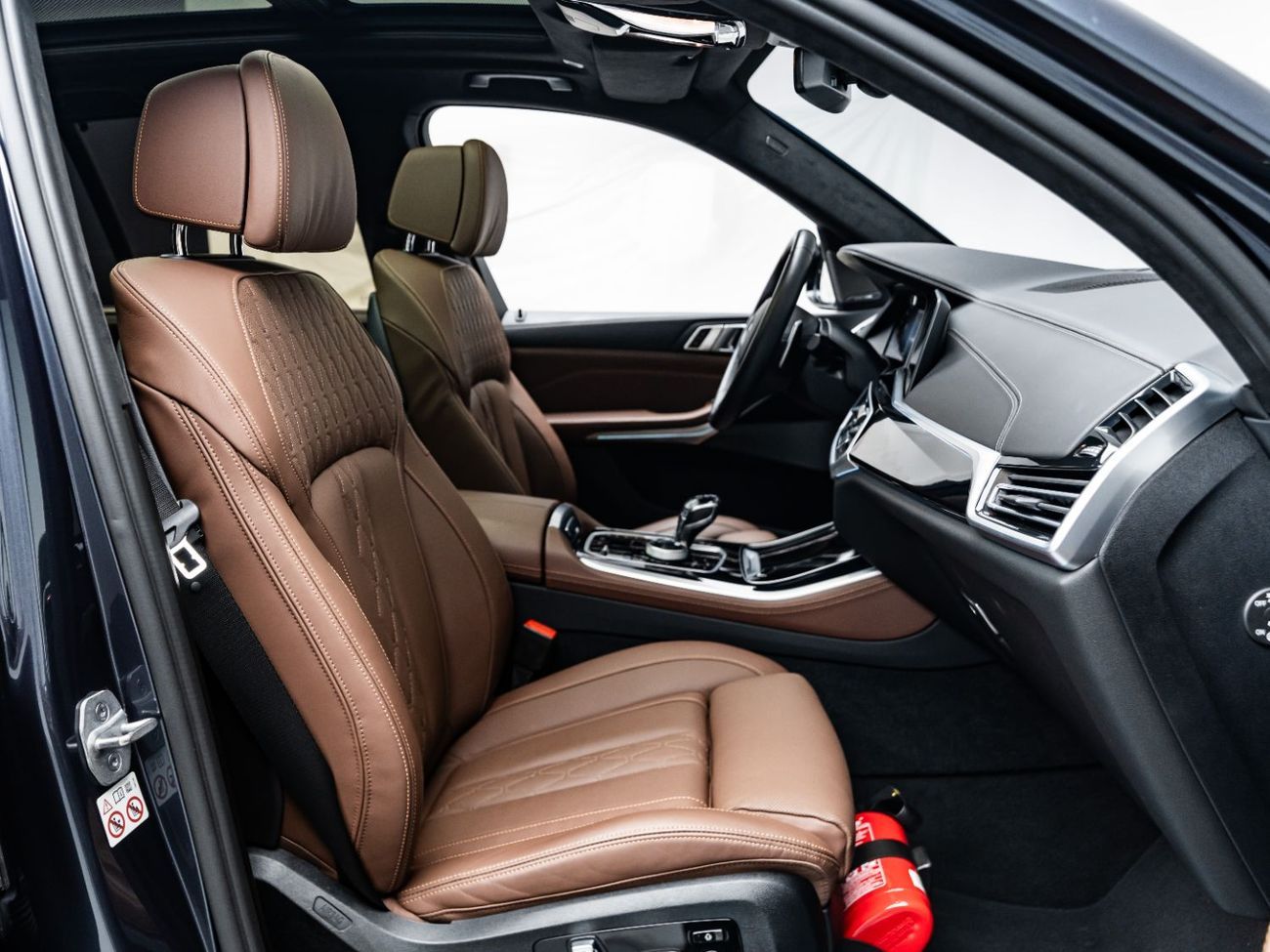 BMW X5 M50i 4.4L 2021 BMW X5 M50i, 2026 BMW Warranty + Service Contract, Low KMs, GCC