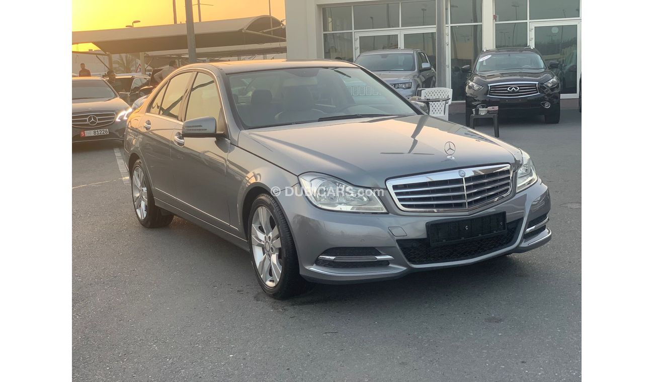Mercedes-Benz C 200 Mercedes C200_2013_GCC_Excellent_Condihion _Full option