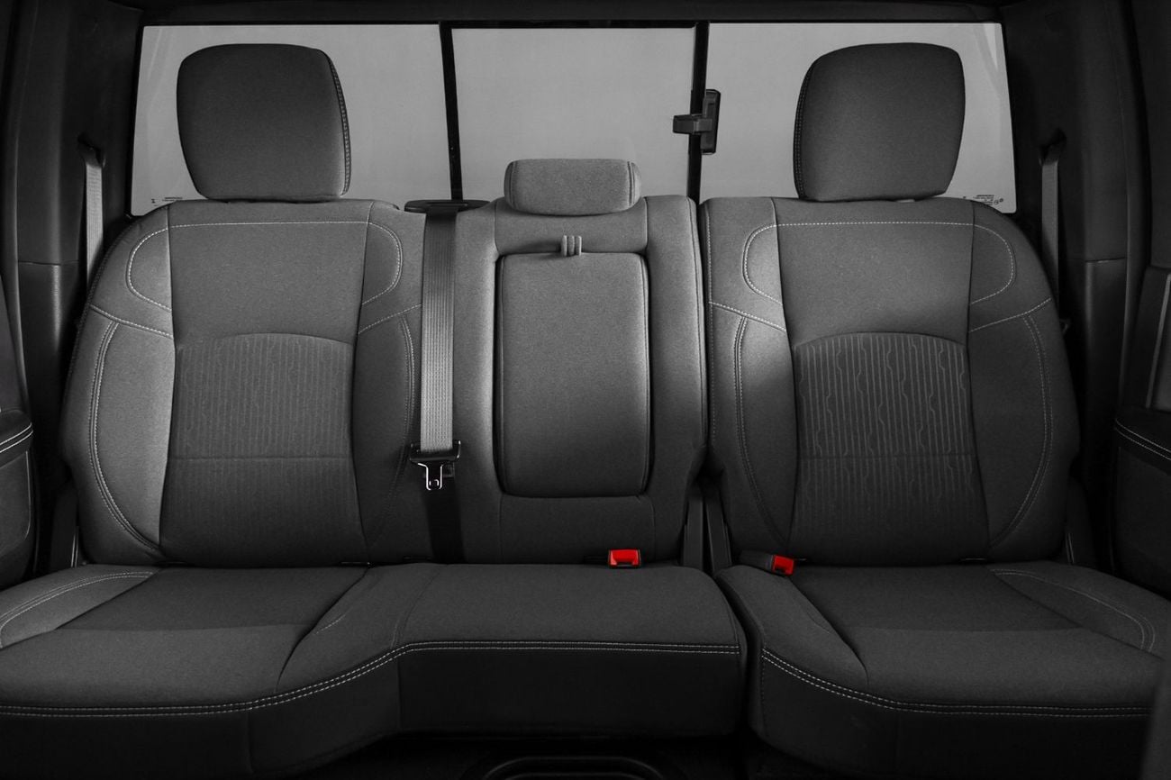 RAM 1500 Classic WARLOCK 5.7L