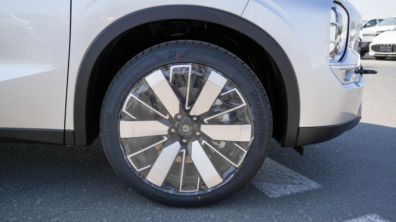 Mitsubishi Outlander Brand New 2026 Mitsubishi Outlander Medium Line (G05) 2.5L | 7-Seater SUV | GCC Spec | Export Only