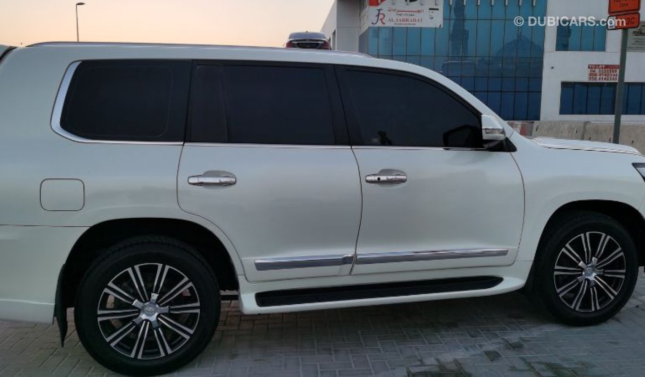 Toyota Land Cruiser GXR