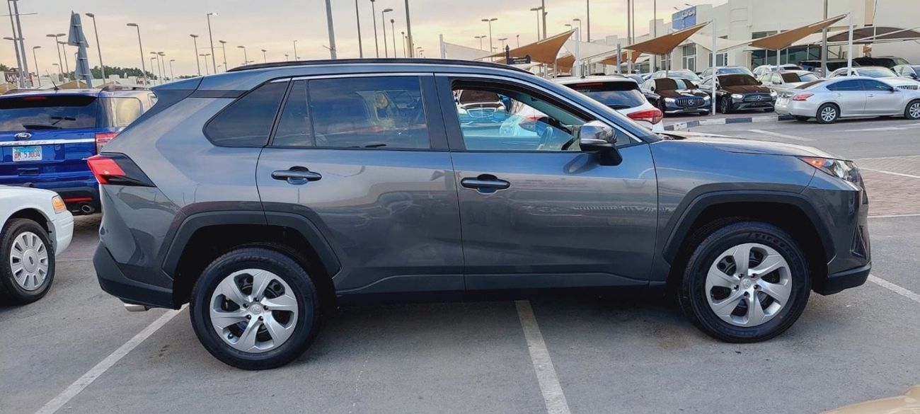 Toyota RAV4 Very clean car