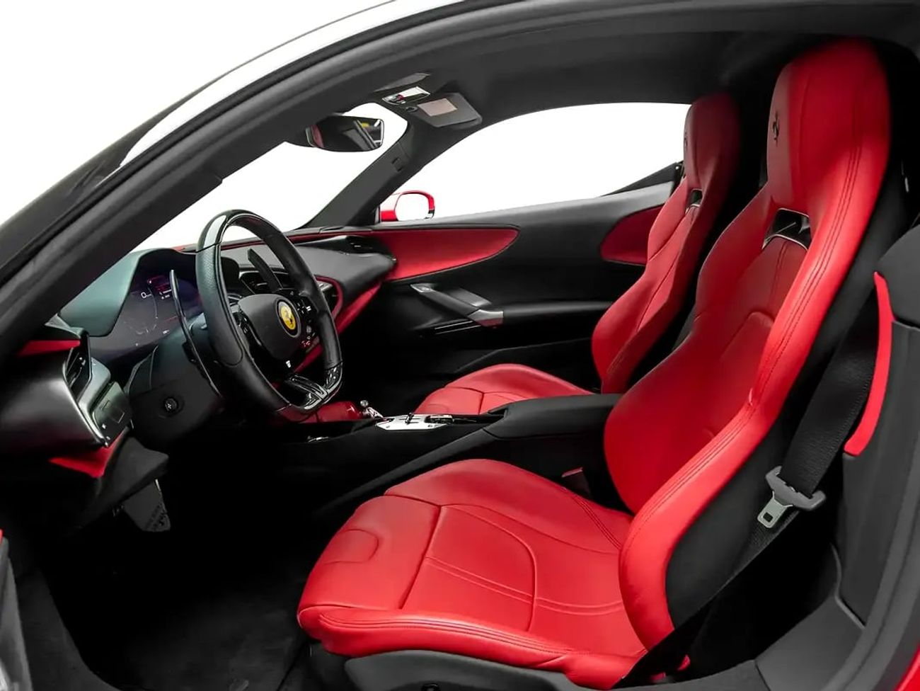 فيراري SF90 ستراديل | GCC Spec | With Service Contract