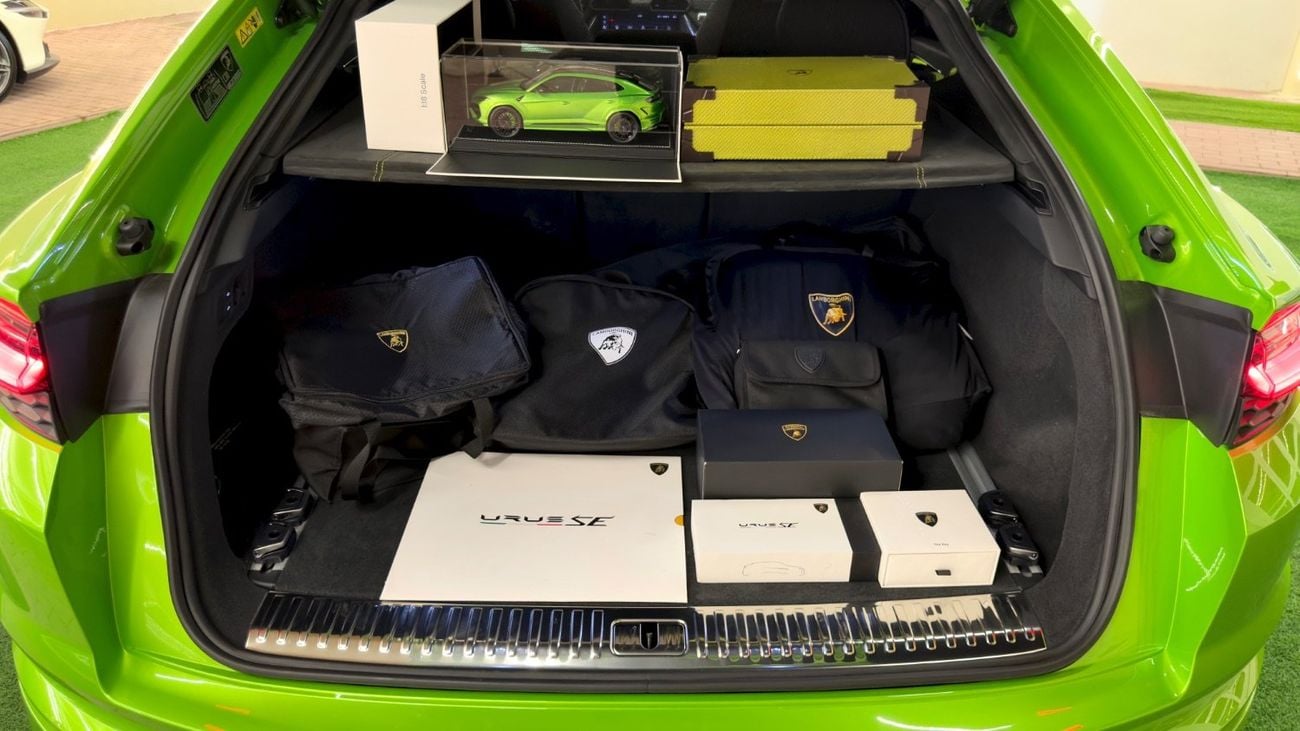 Lamborghini Urus MYCAR DUBAI-LAMBORGINI SE 2026- NEW 0 KM-CARBON-TV-3D BANG&OLUFSEN-HIGHWAY PAC-WARRANTY- FULL OPTION